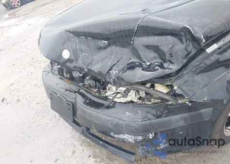 1999 Saab 9-5 z USA, uszkodzony, nr VIN YS3ED48E5X3003737